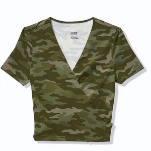 Victoria’s Secret PINK Green Camo Ultimate Wrap Top (XS)